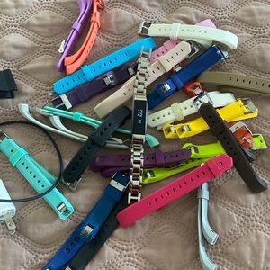 Used Fitbit Alta plus 23 bands/ charger